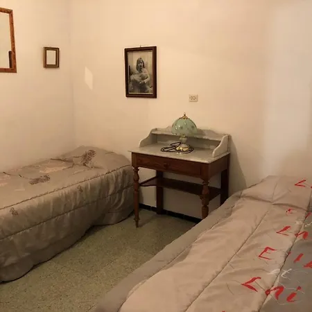 Global Immo 4086 Solimar 로지즈